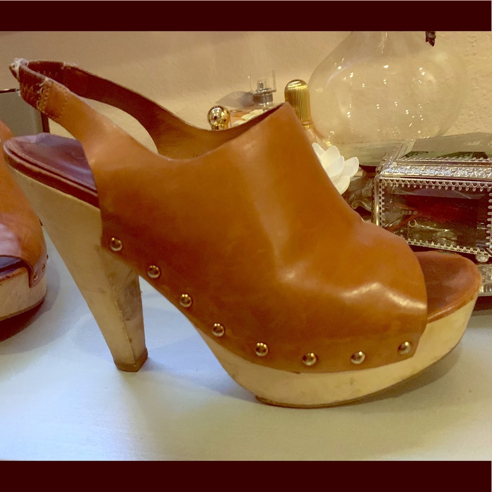 Via Spiga clogs